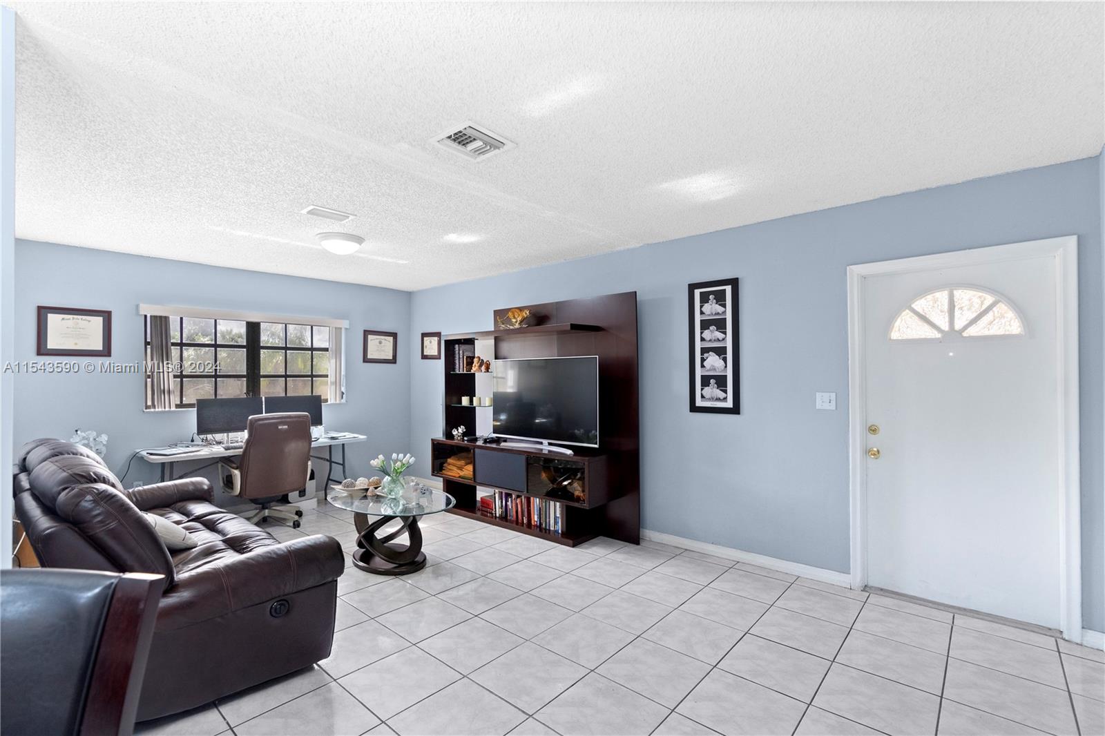 13953 SW 46th Ter # D Unit: 114 D