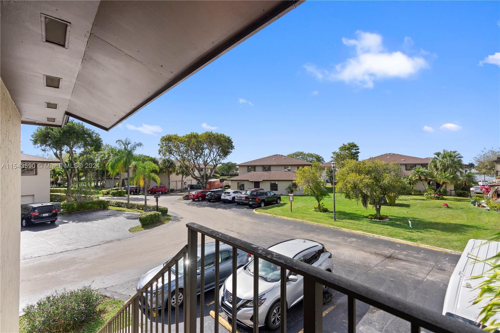 13953 SW 46th Ter # D Unit: 114 D