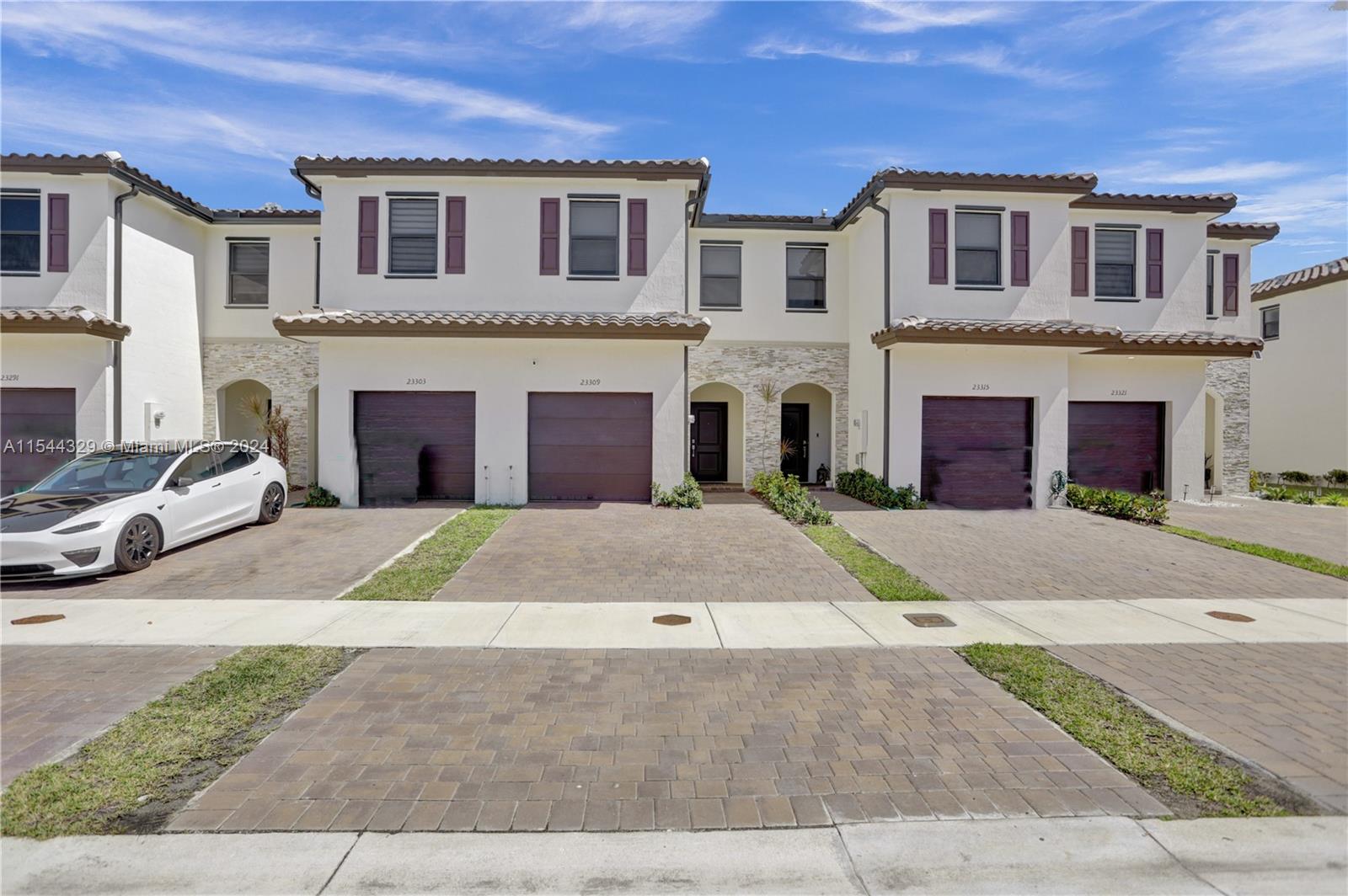 23309 SW 111th Ave # 23309