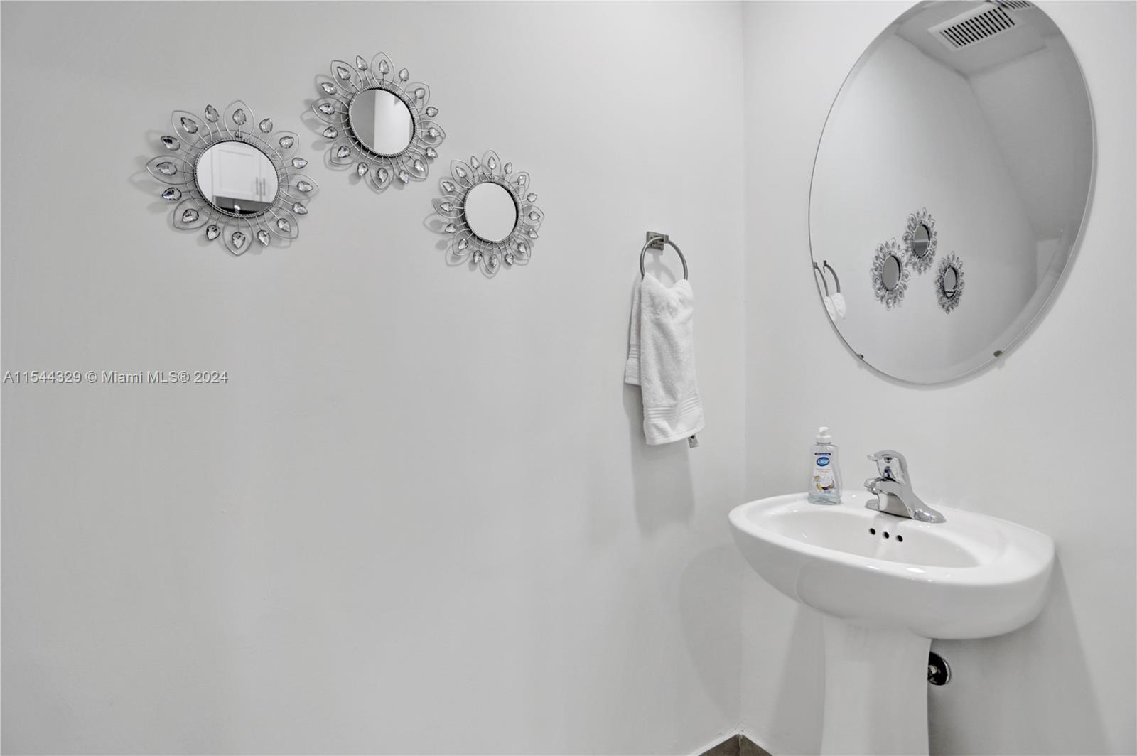 23309 SW 111th Ave # 23309