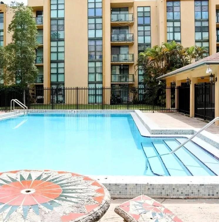 11780 SW 18th St # 2 Unit: 317-2