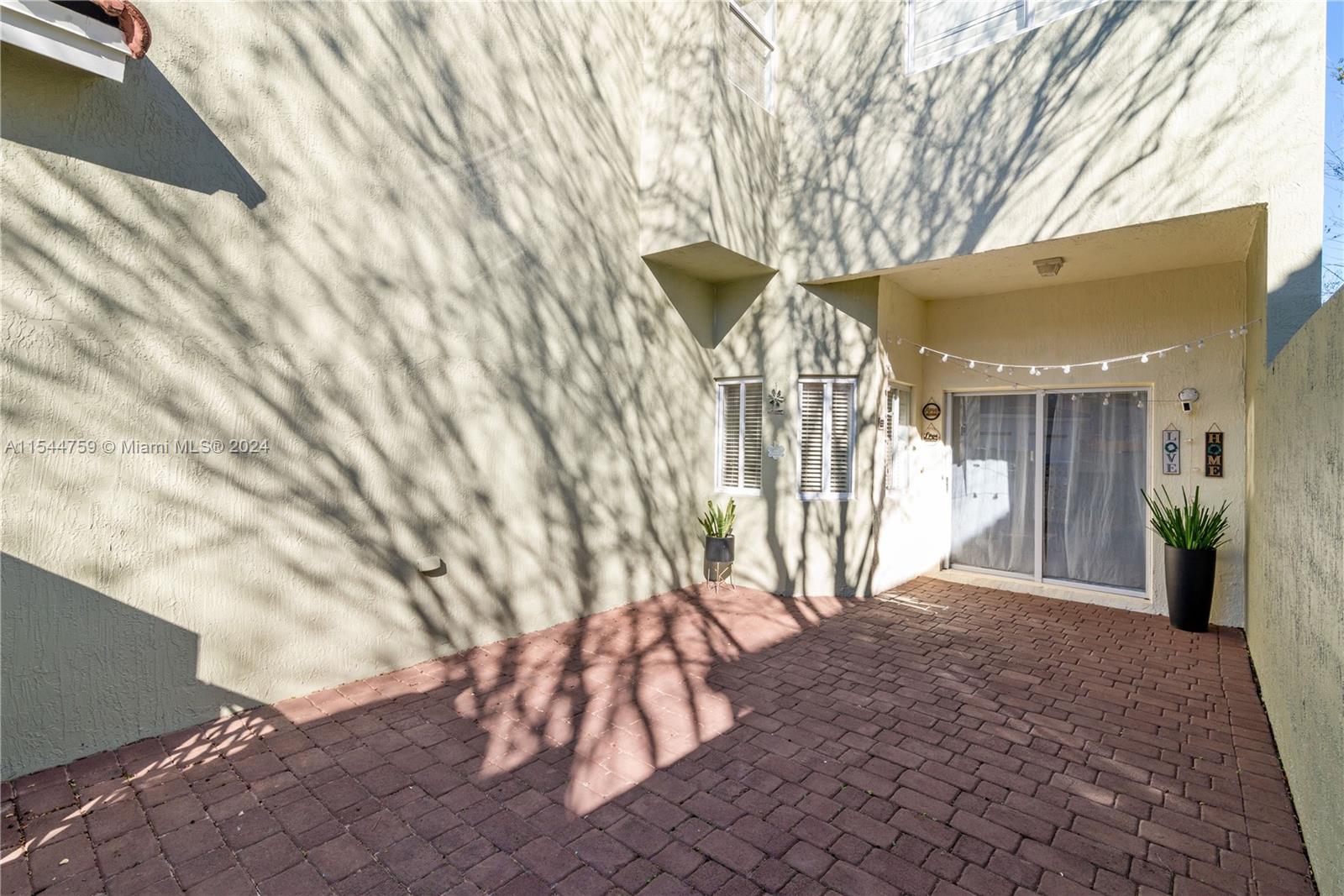 1949 SE 23rd Ter # 1949