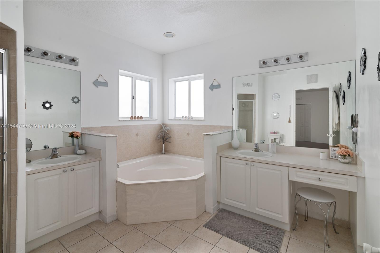 1949 SE 23rd Ter # 1949