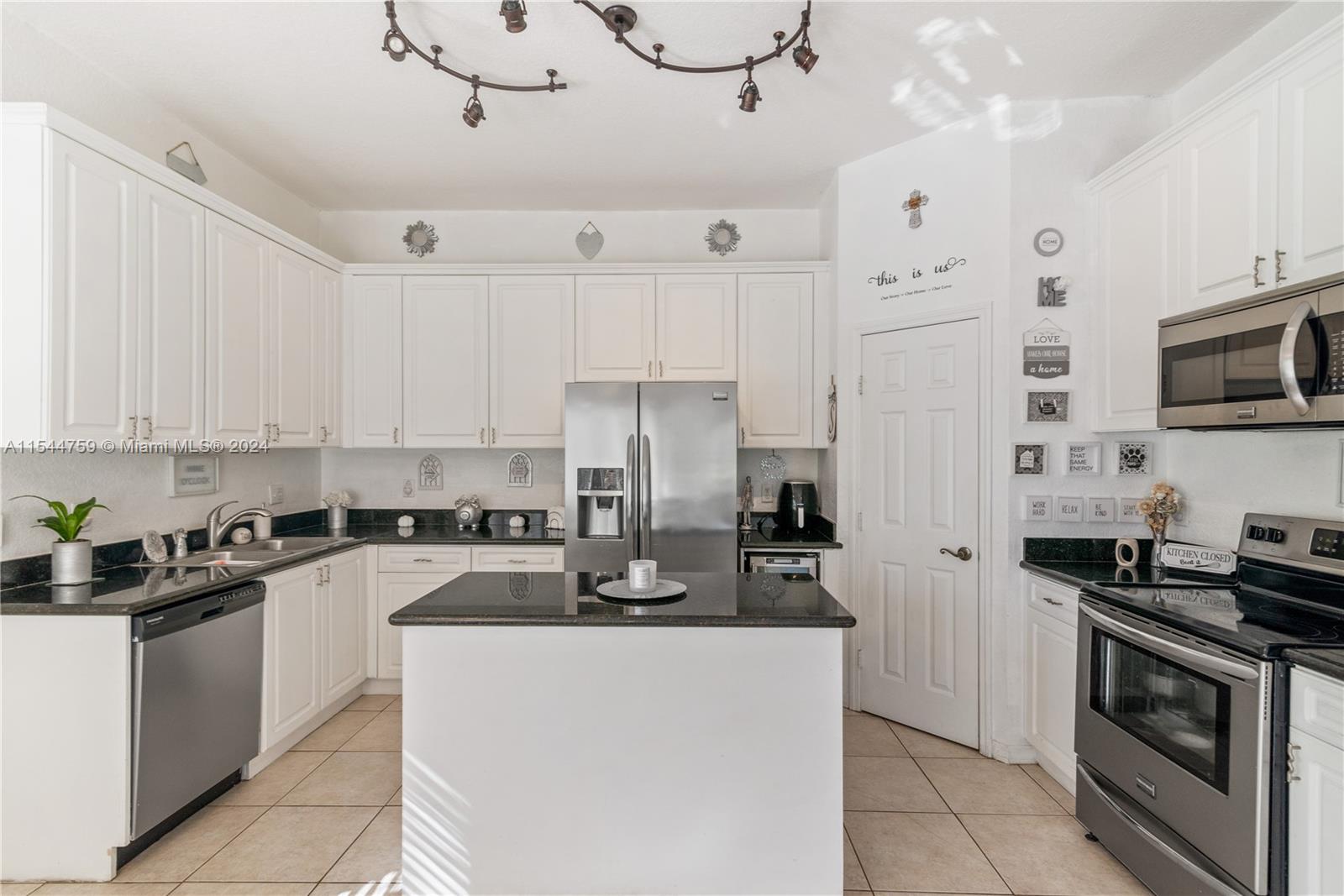 1949 SE 23rd Ter # 1949