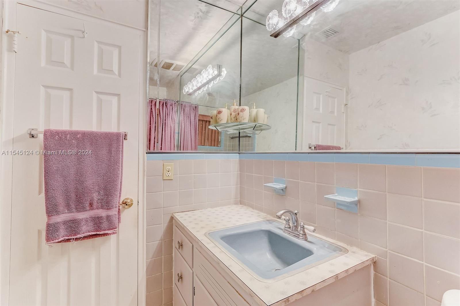 1155 NW 128th Ter