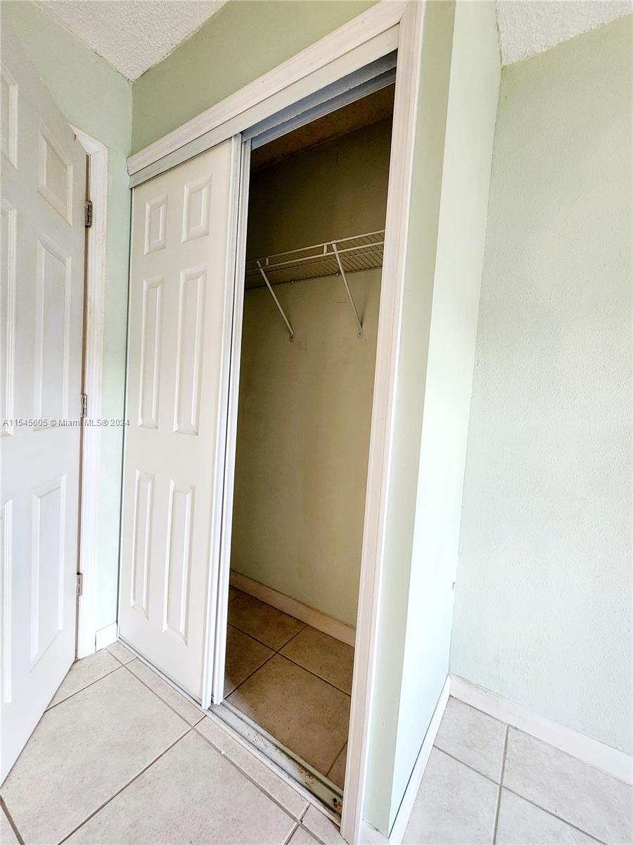 9360 Fontainebleau Blvd # 503