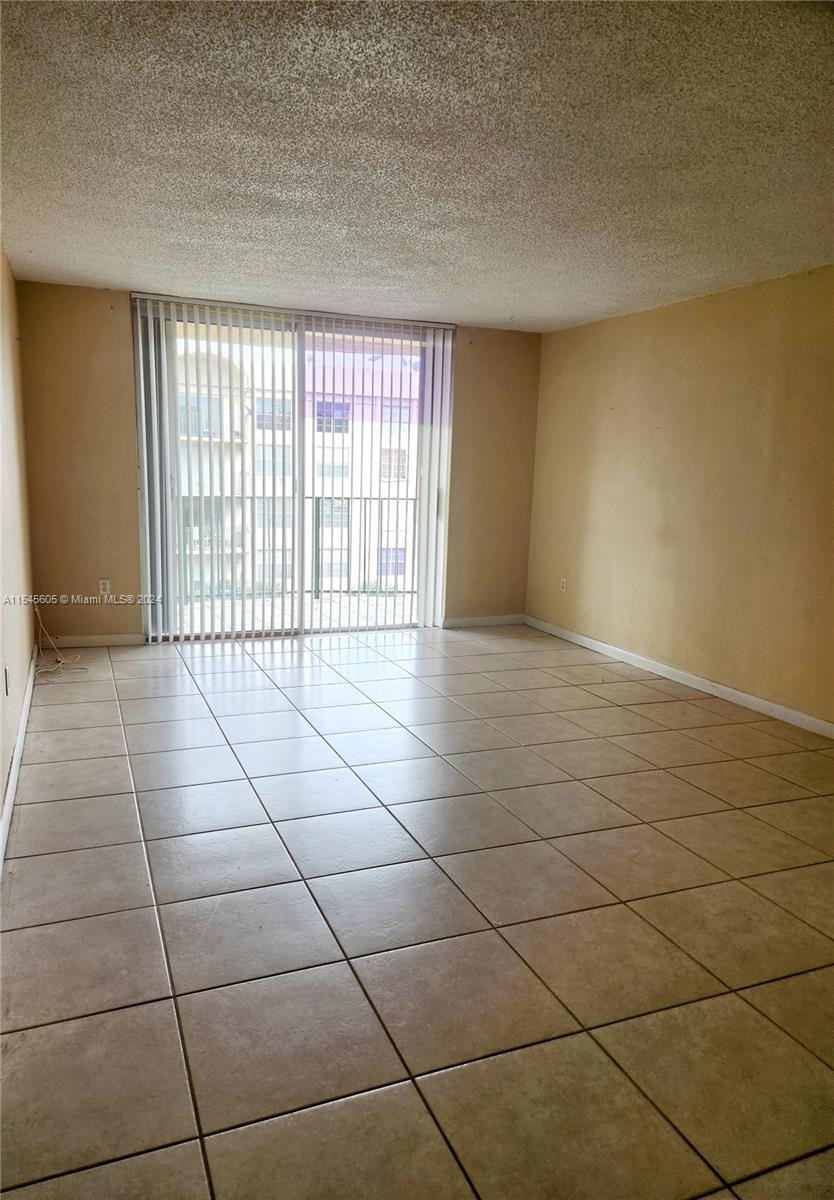 9360 Fontainebleau Blvd # 503