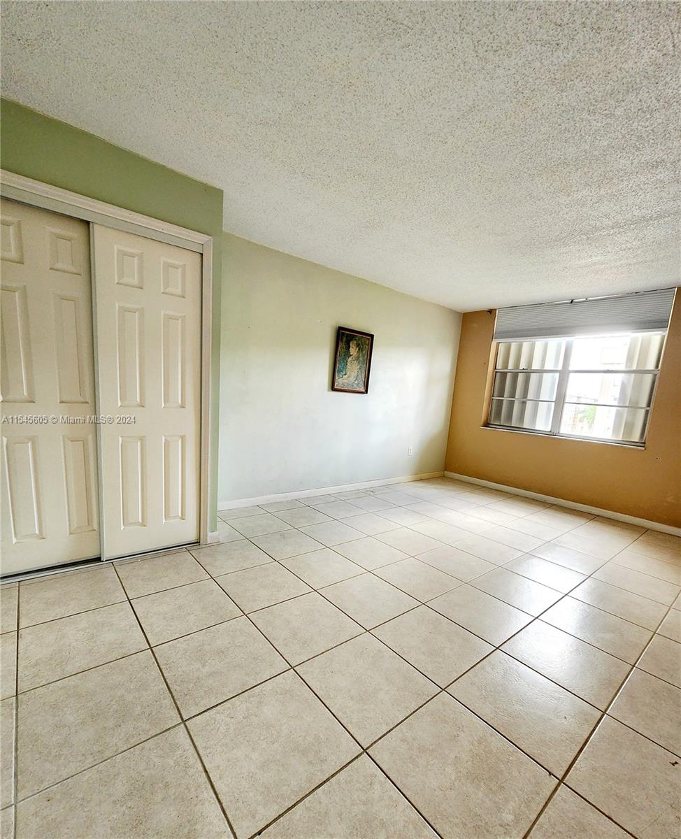 9360 Fontainebleau Blvd # 503