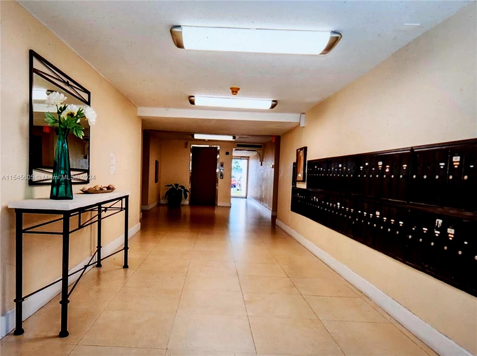 9360 Fontainebleau Blvd # 503