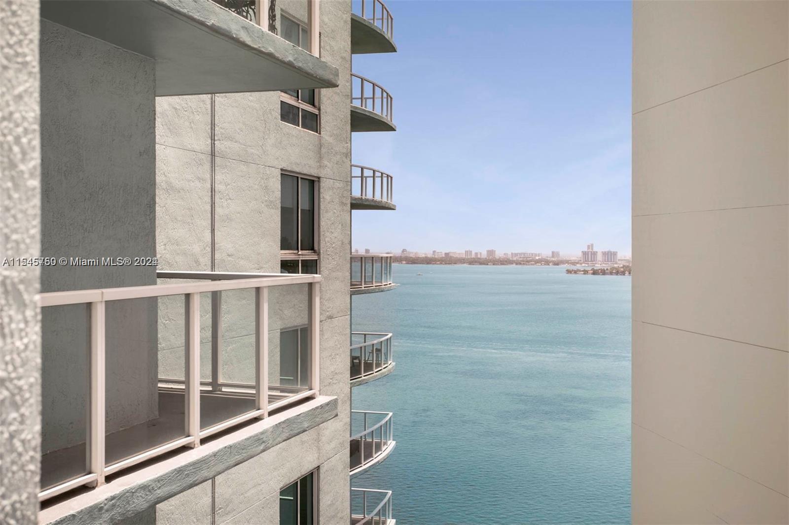 1900 N Bayshore Dr # 2307