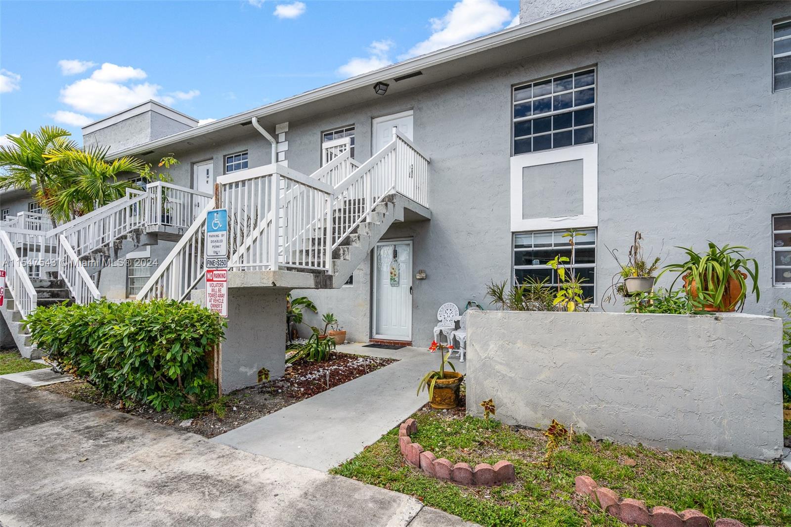 438 NE 210th Cir Ter # 4B Unit: 104-4B