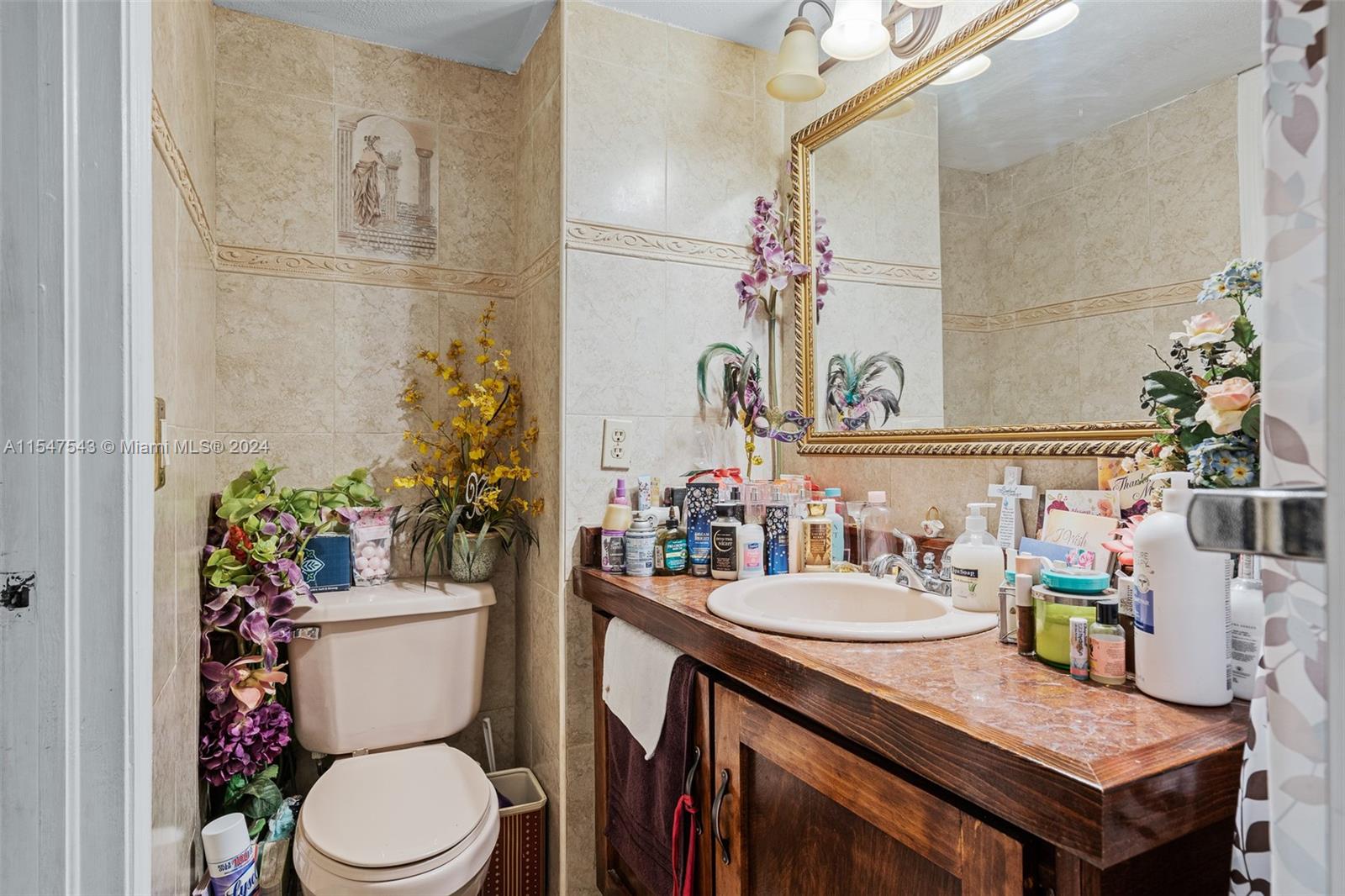 438 NE 210th Cir Ter # 4B Unit: 104-4B