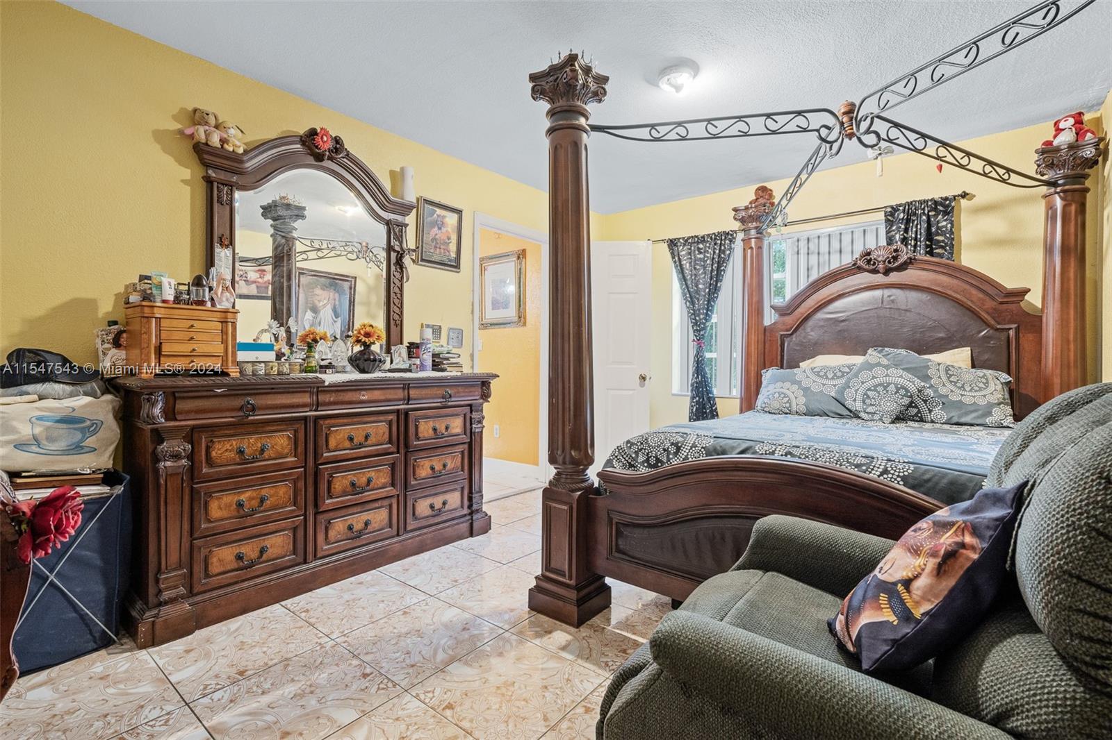 438 NE 210th Cir Ter # 4B Unit: 104-4B