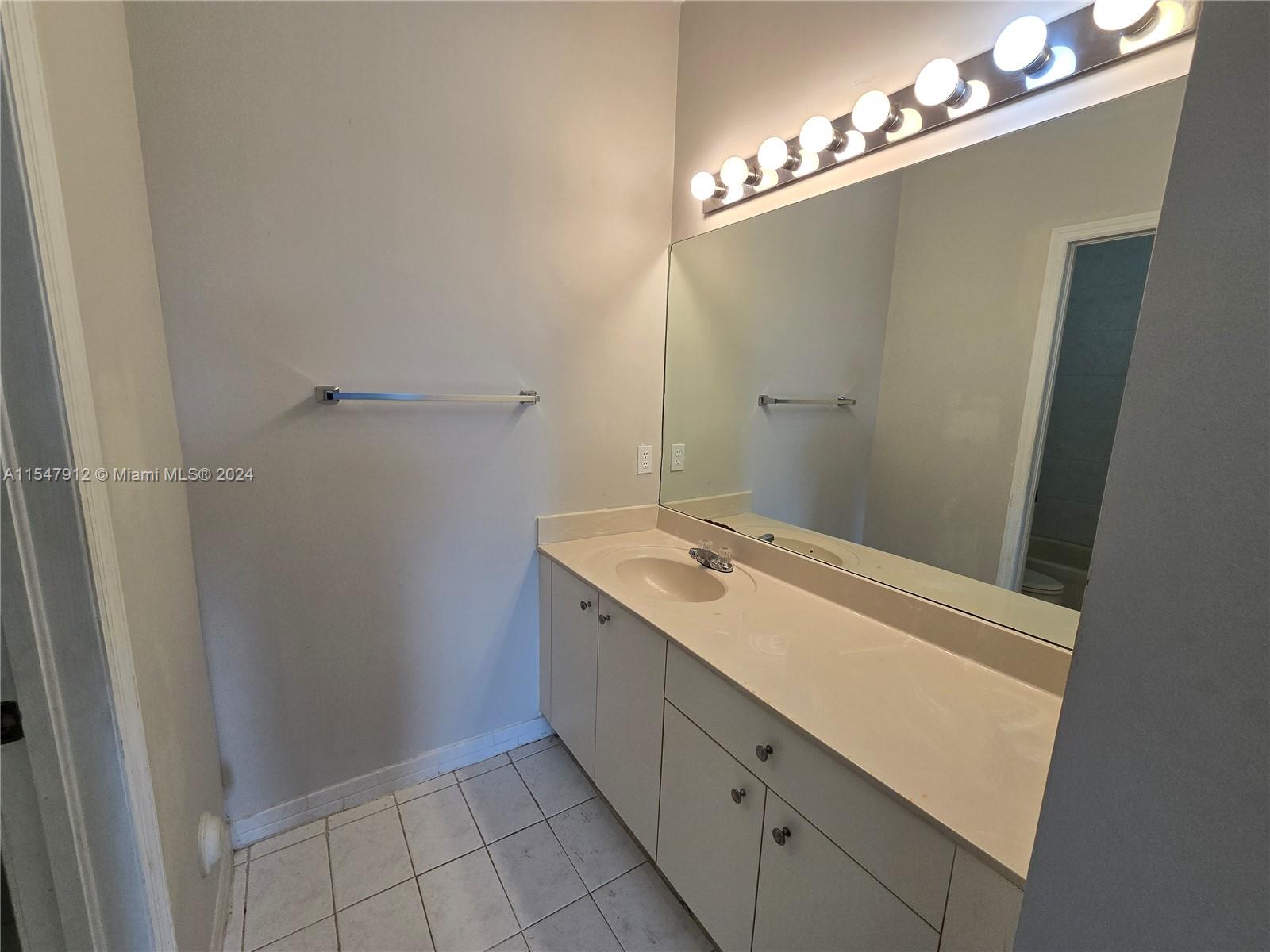 11374 SW 230th Ter # 11374