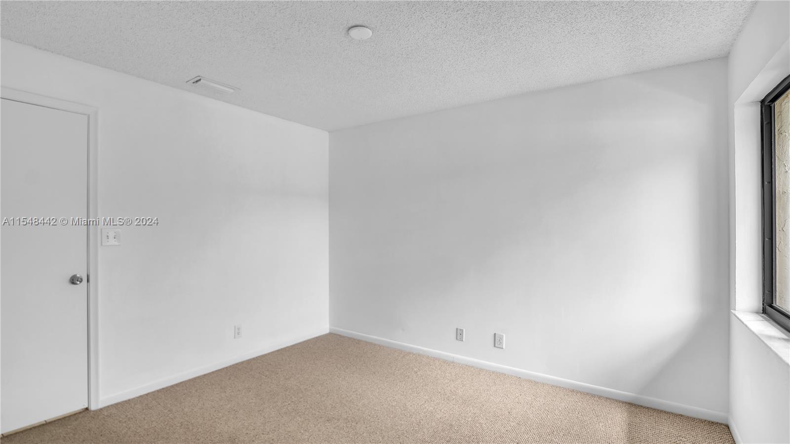 3068 S Oakland Forest Dr # 803