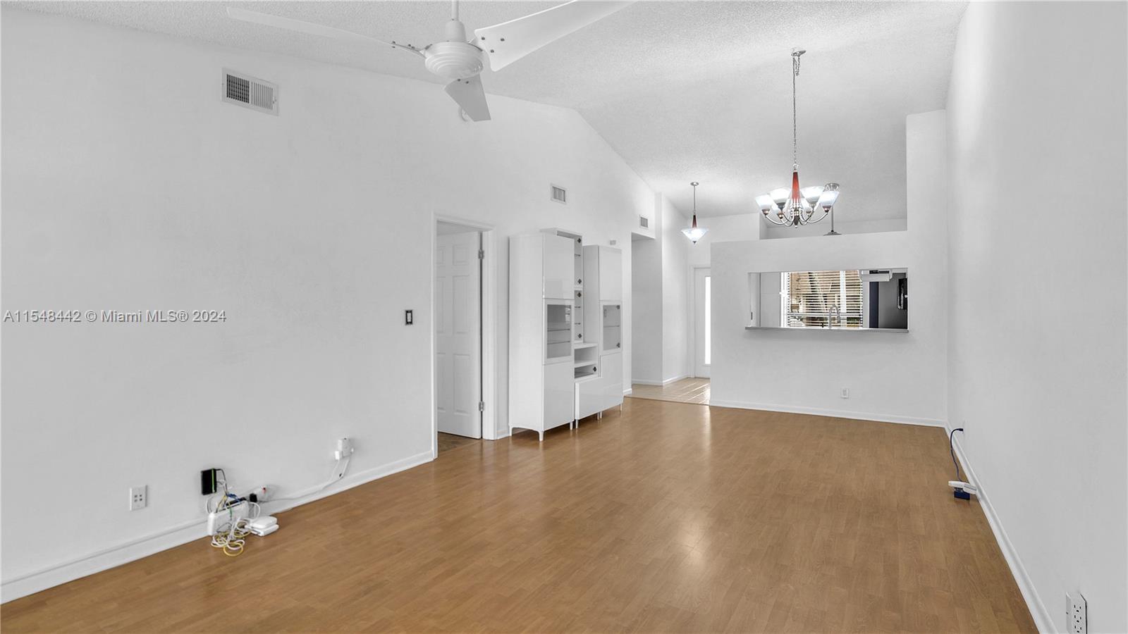 3068 S Oakland Forest Dr # 803