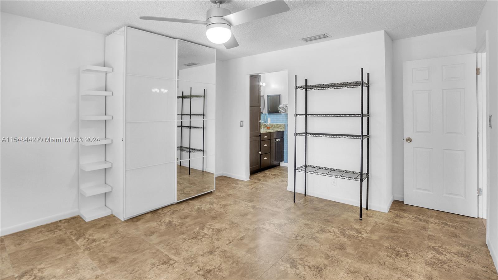 3068 S Oakland Forest Dr # 803