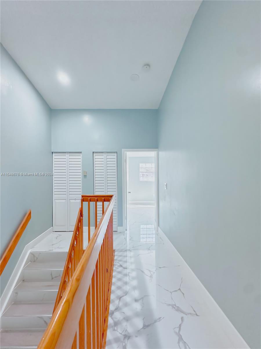 10014 Hammocks Blvd # 4 Unit: 201-4