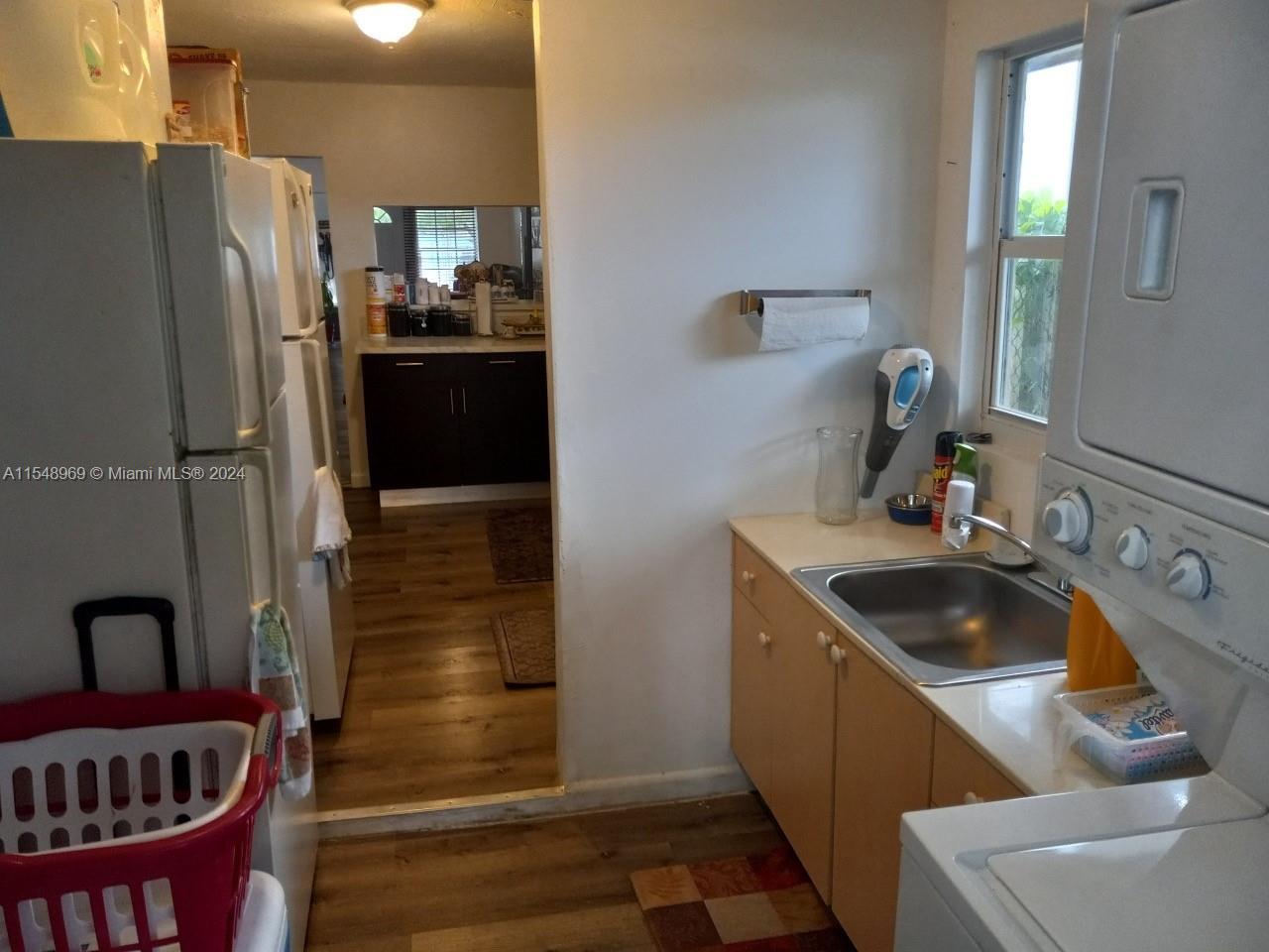 2953 NW 45th St