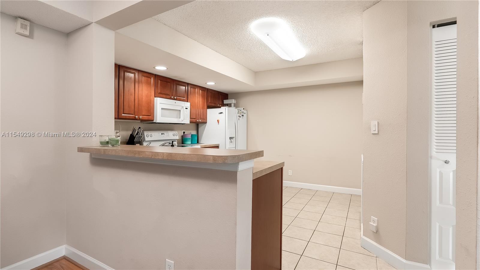 10121 W Sunrise Blvd # 105