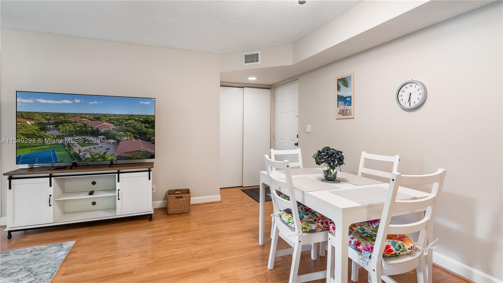 10121 W Sunrise Blvd # 105