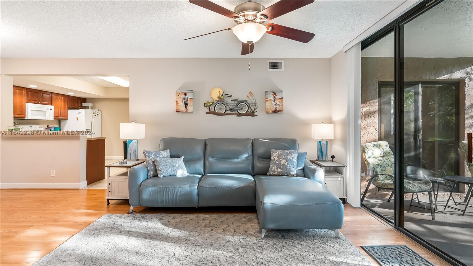 10121 W Sunrise Blvd # 105