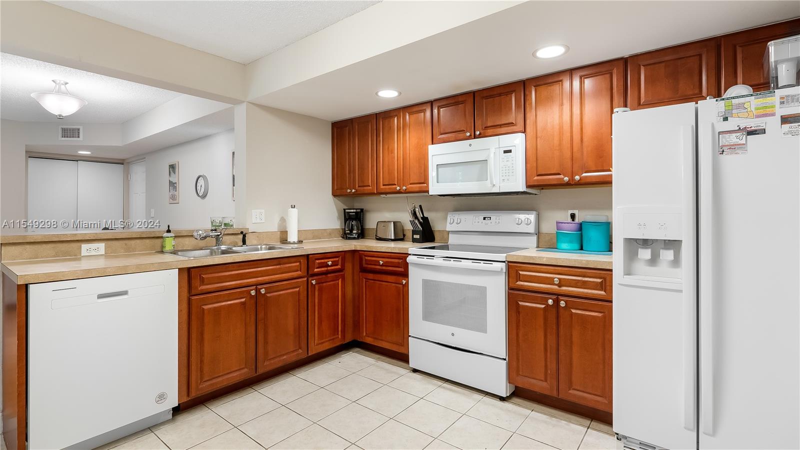 10121 W Sunrise Blvd # 105