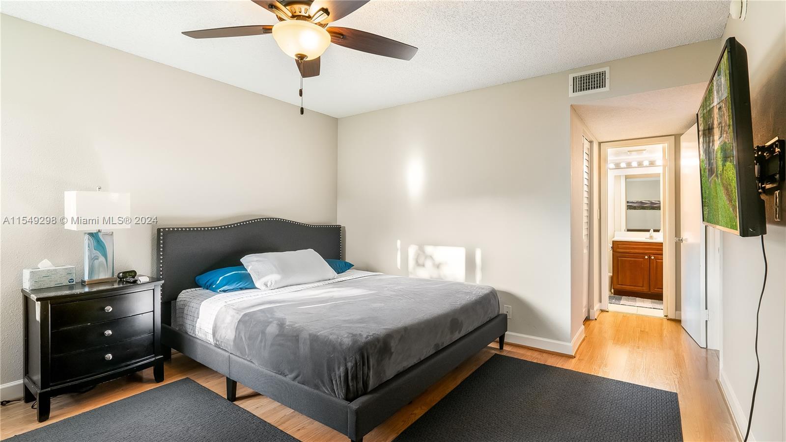 10121 W Sunrise Blvd # 105