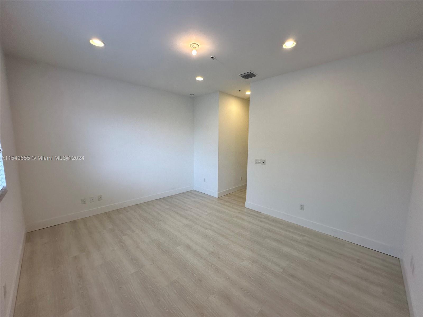 2675 SW 81 Terrace # 2677