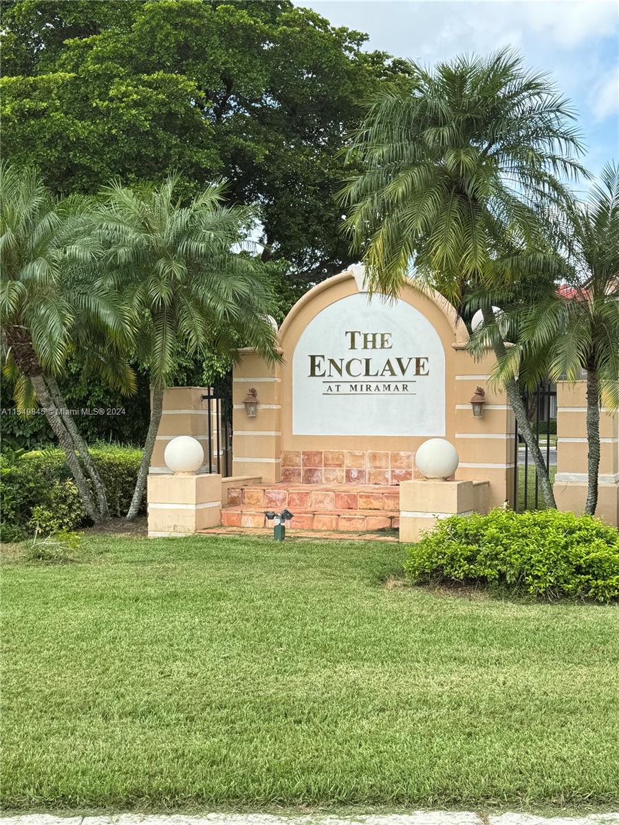 2113 Renaissance Blvd # 208