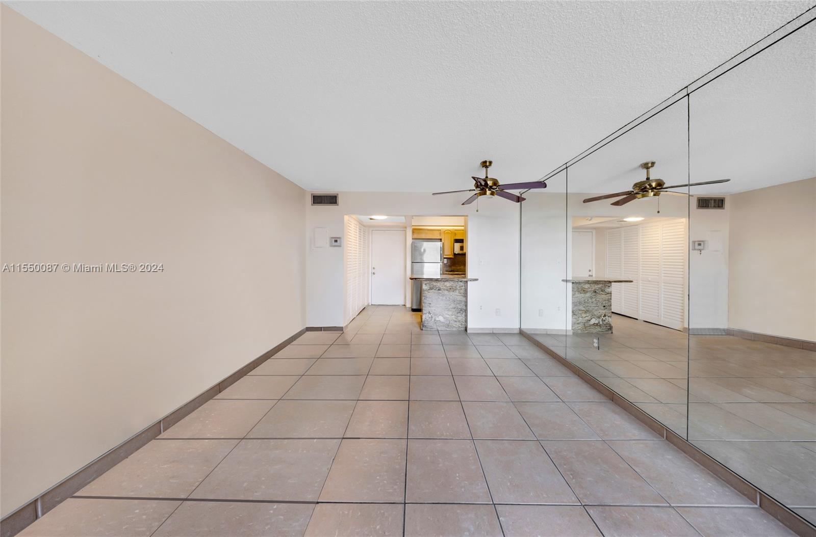 449 Swallow Dr # 11