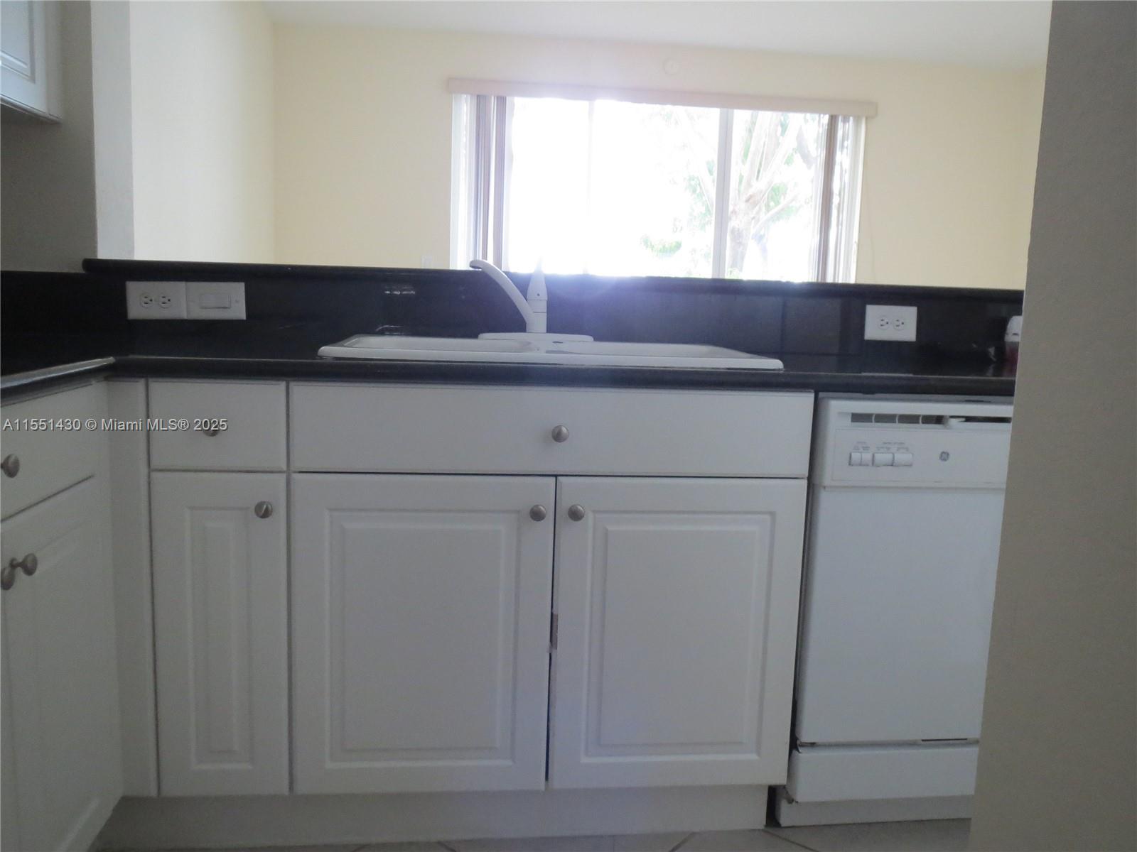 9229 SW 227th St # 9 Unit: 4-9