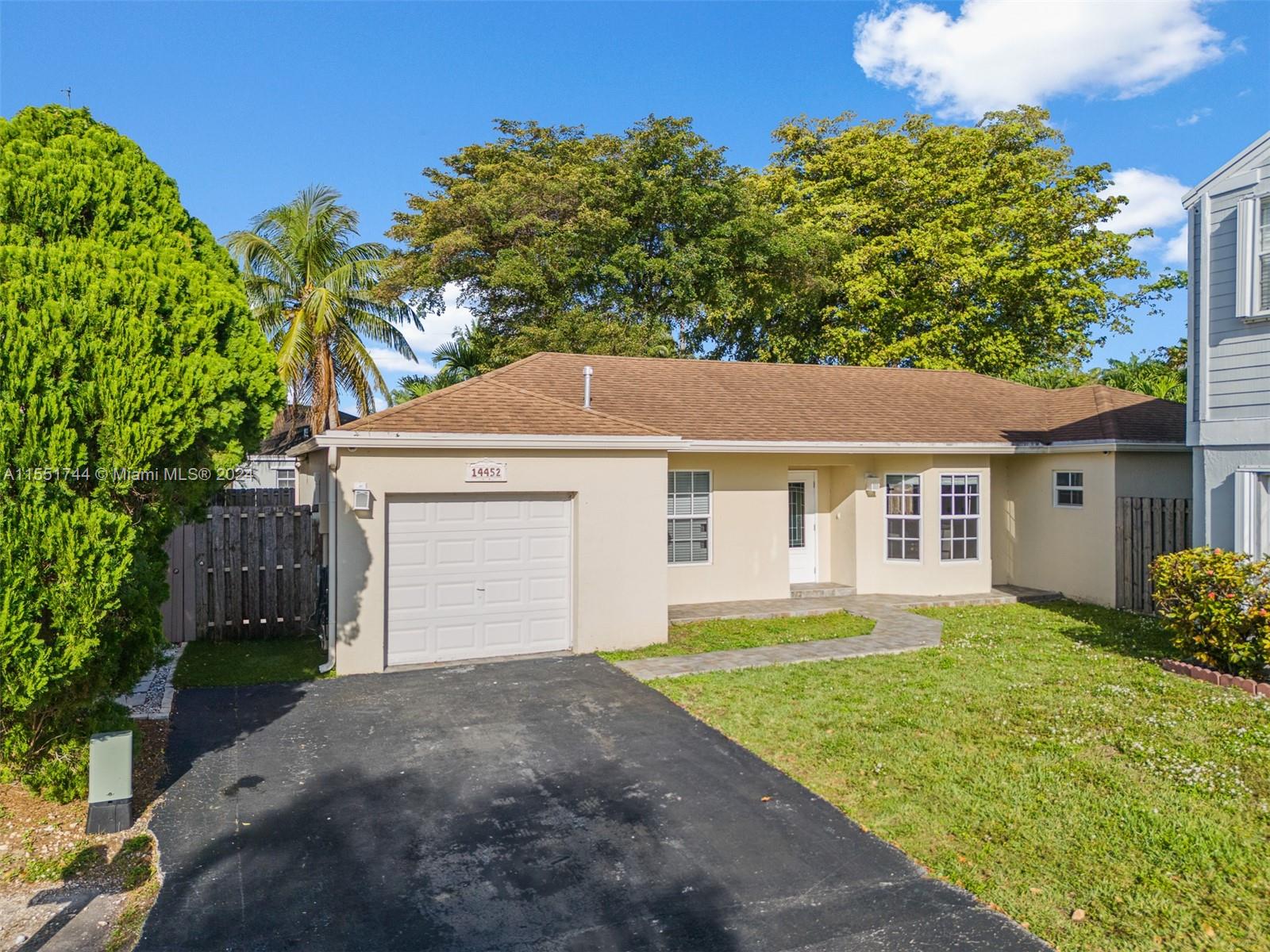 14452 SW 124th Pl