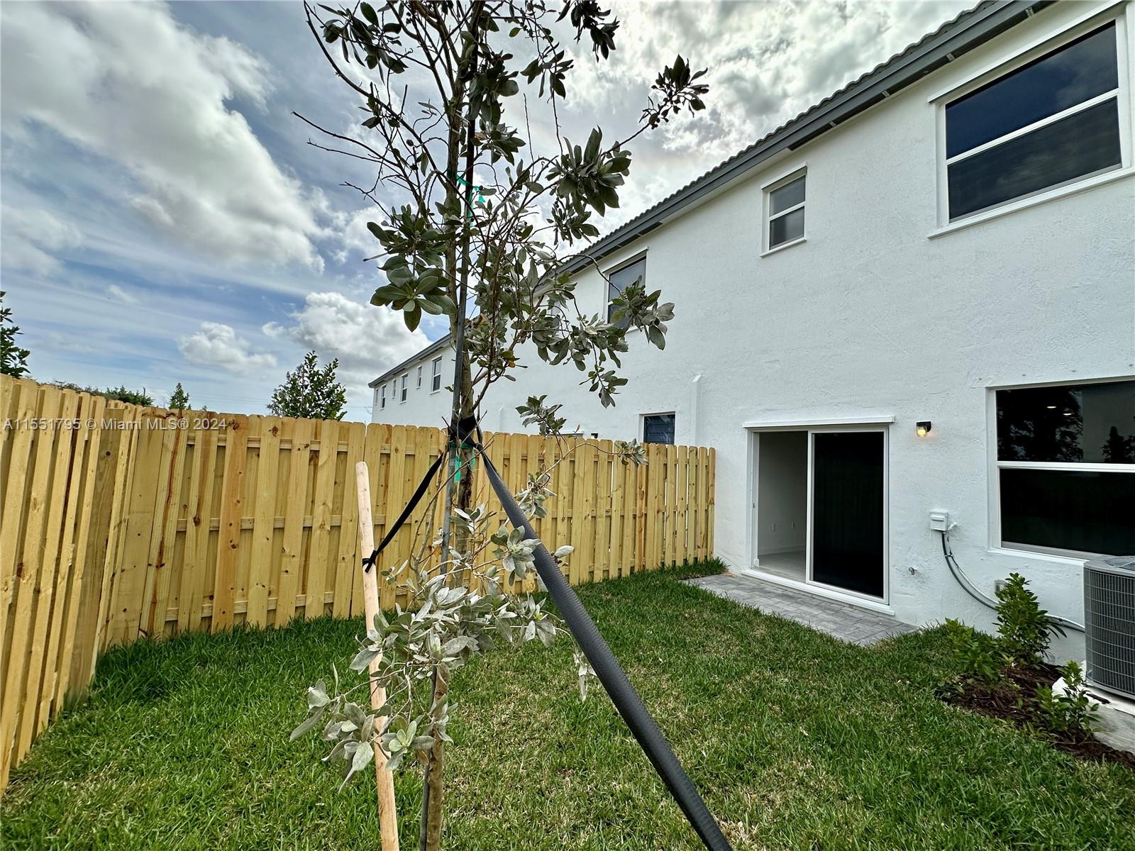 29229 SW 162nd Ct Unit: .