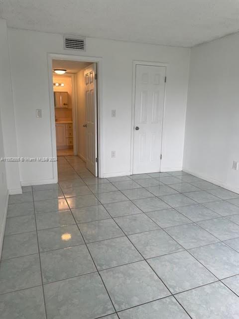 9455 W Flagler St # C512
