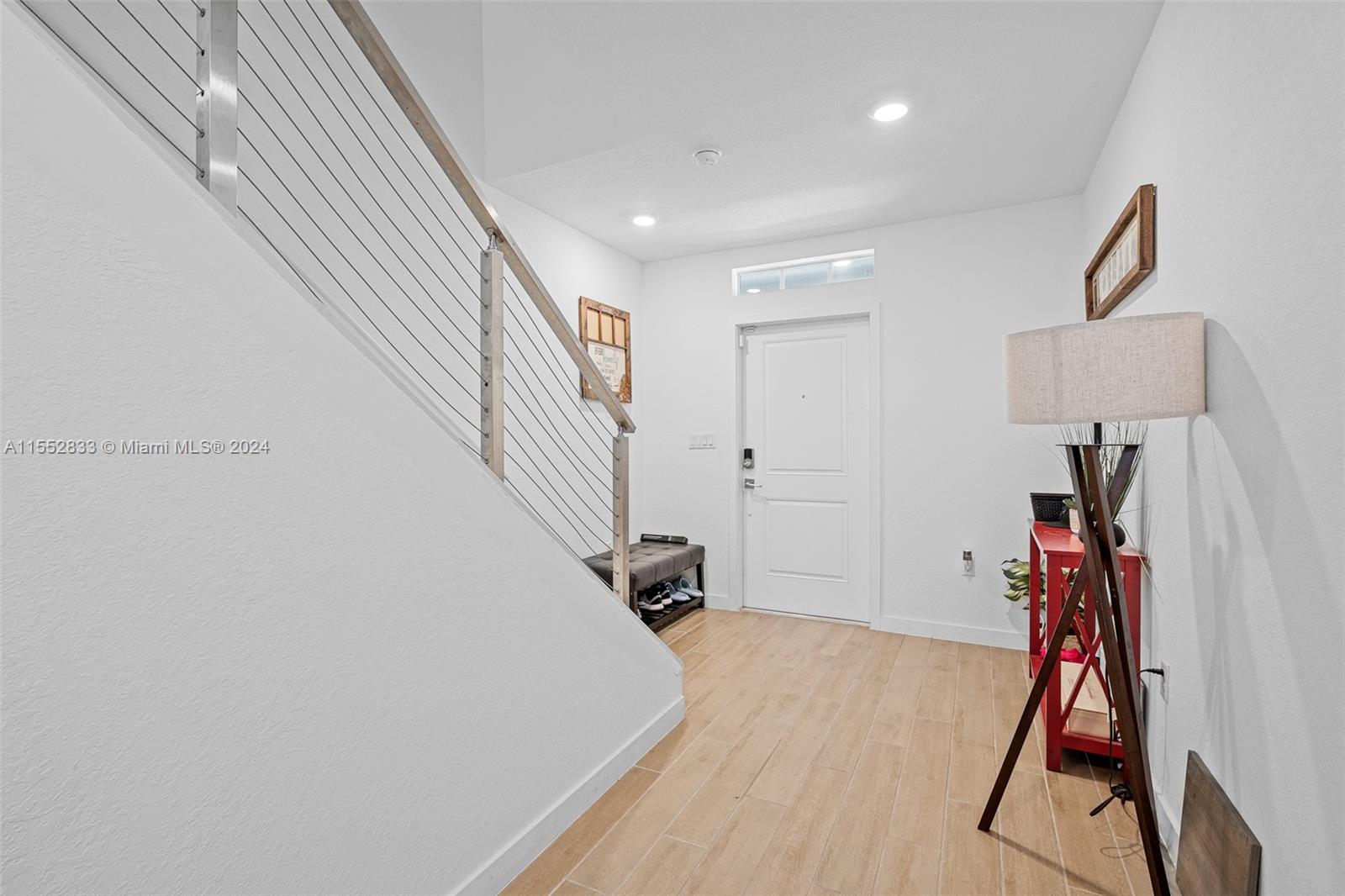 493 NE 6th Pl