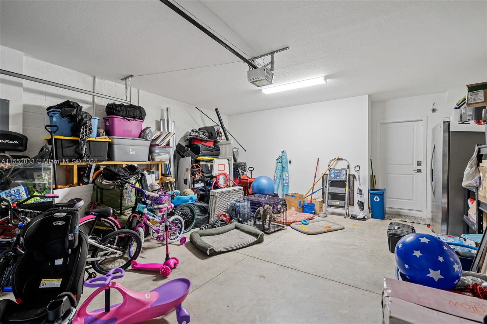 493 NE 6th Pl