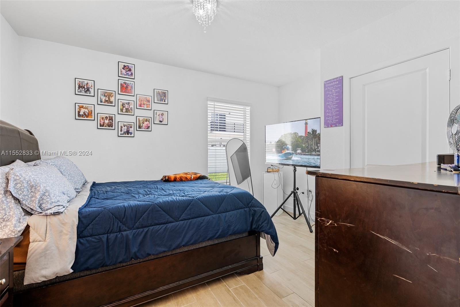 493 NE 6th Pl