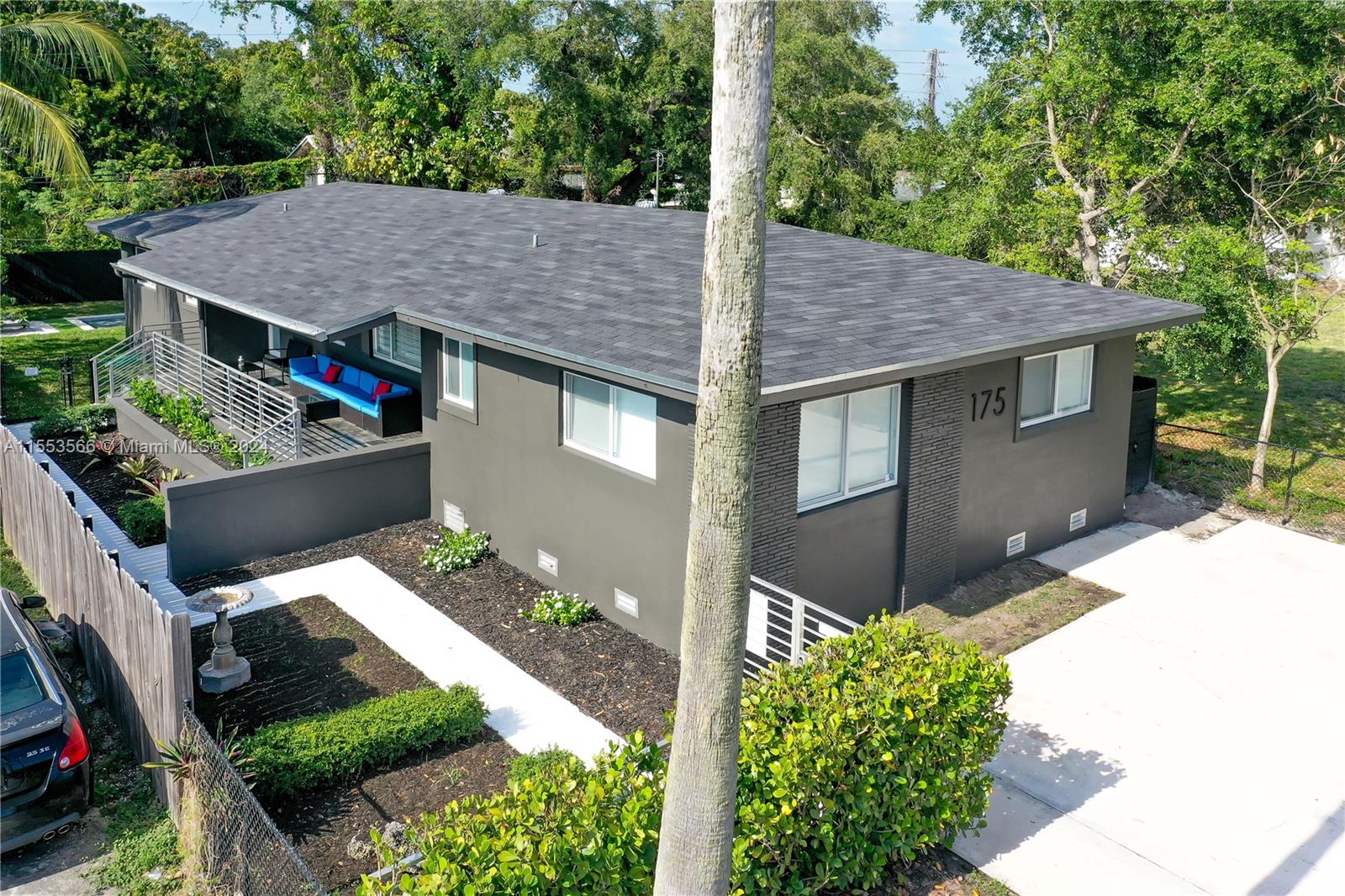 175 NE 49th St