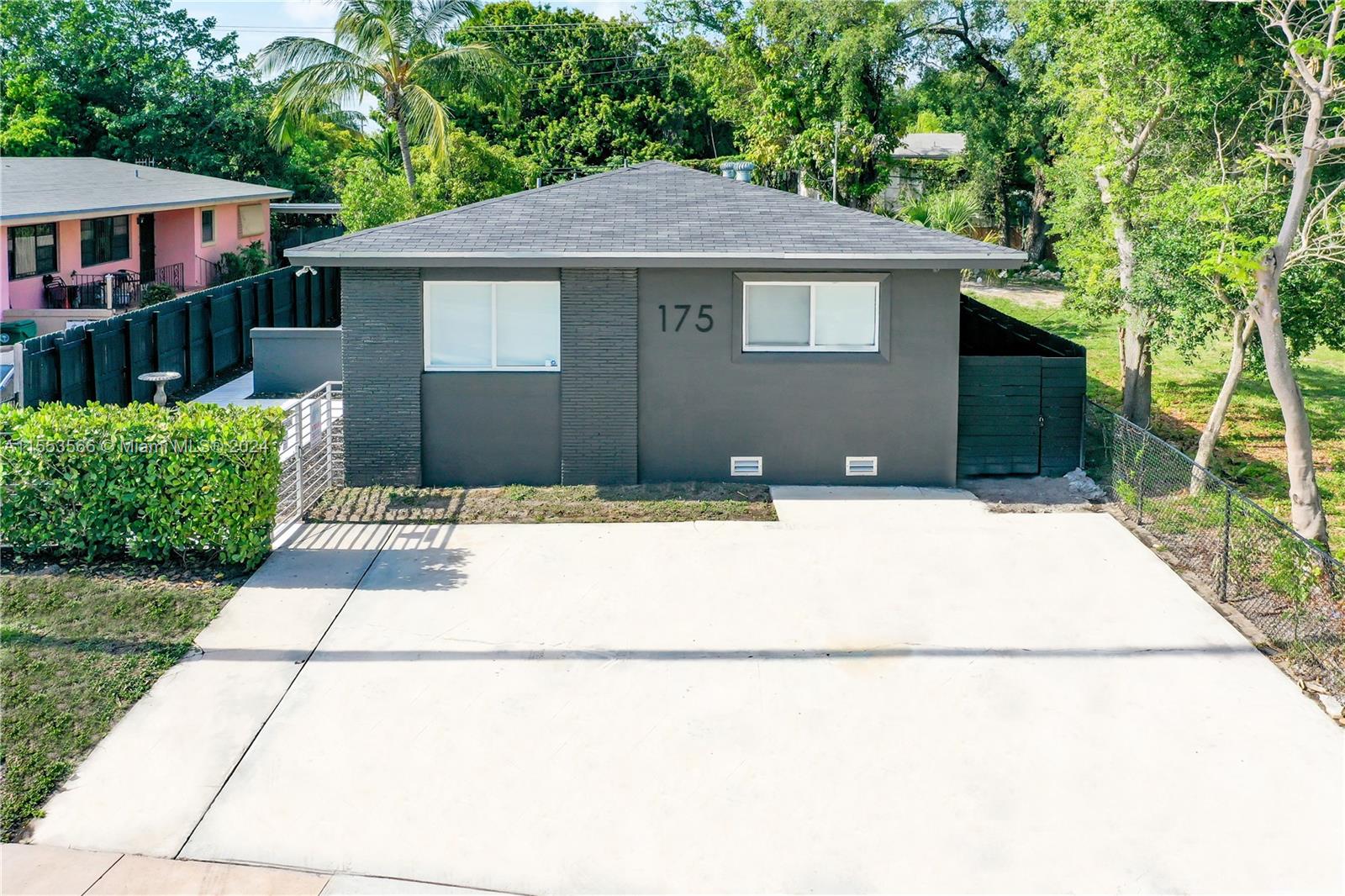 175 NE 49th St