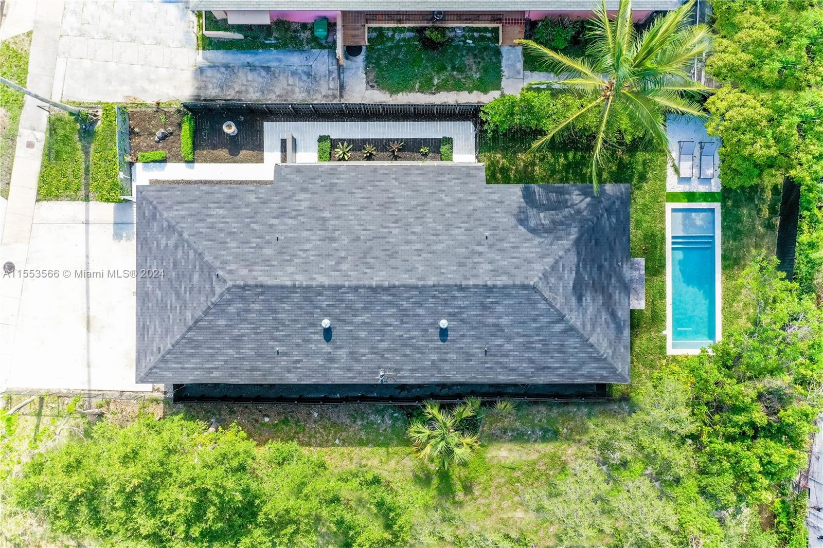 175 NE 49th St