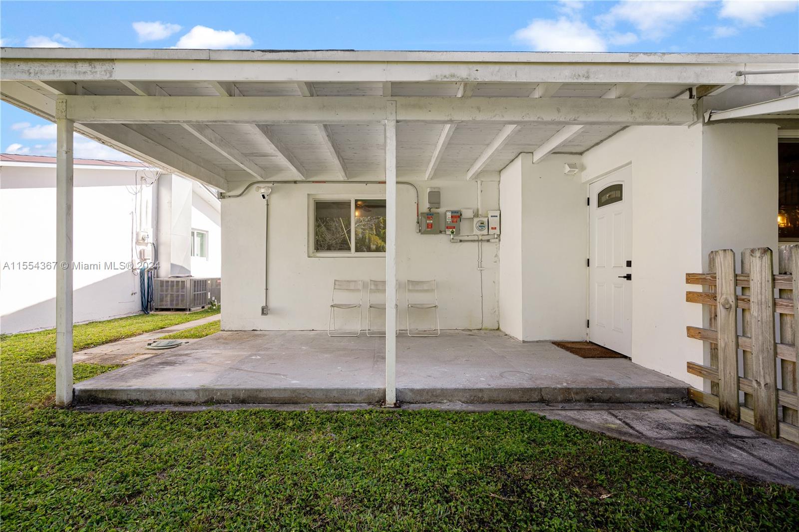 1711 NW 46th St