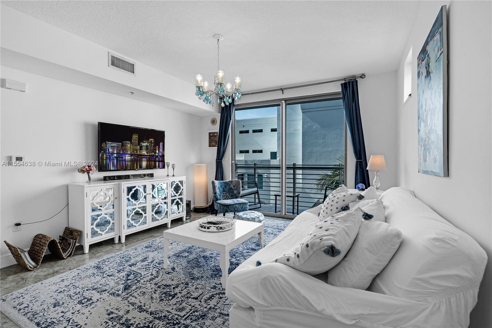 110 Washington Ave # 1712