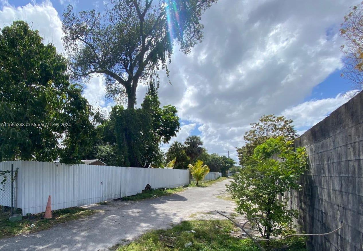 2941 NW 132nd Ter, Opa-Locka
