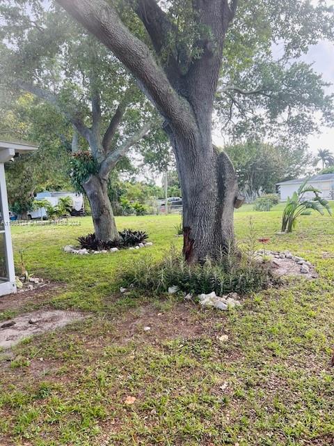 225 Davis Rd