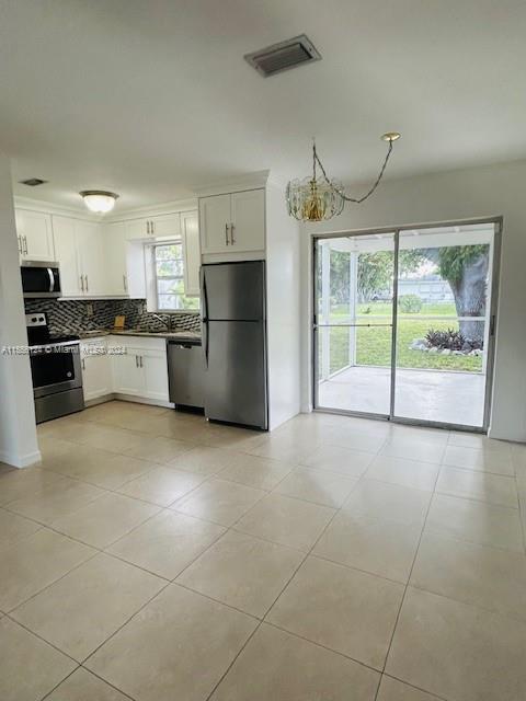225 Davis Rd