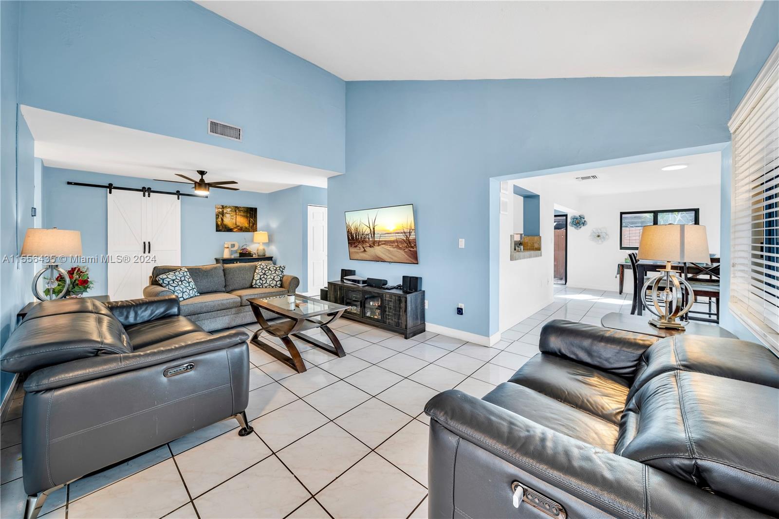 749 SW 101st Ct Cir
