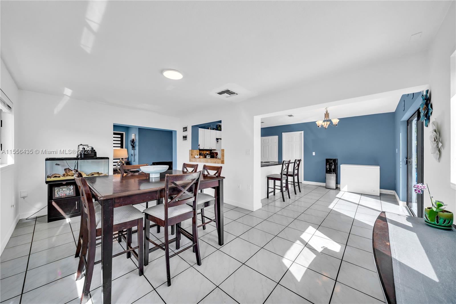 749 SW 101st Ct Cir