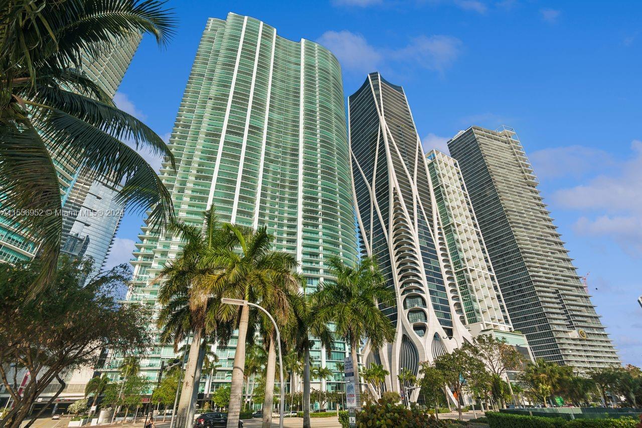 900 NE Biscayne Blvd # 2502