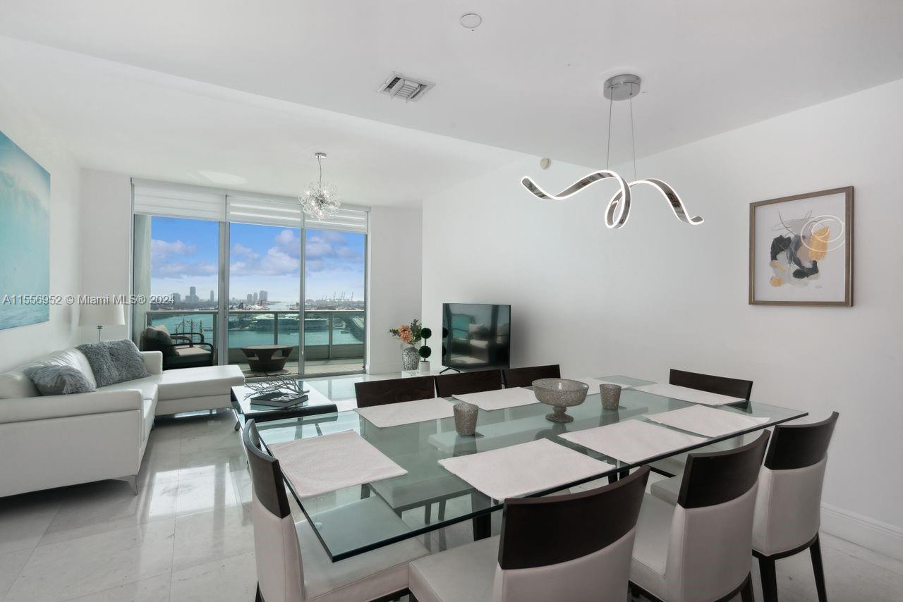 900 NE Biscayne Blvd # 2502